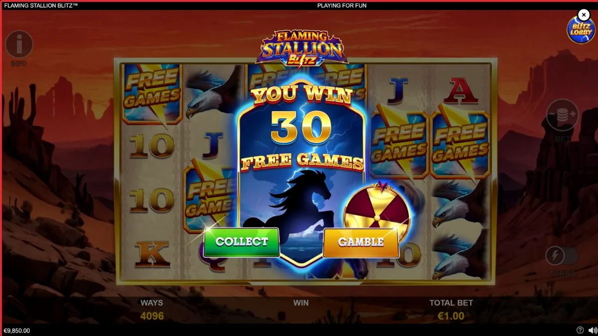 Pemandangan gurun yang membara dengan simbol kuda jantan biru yang ikonik di slot Flaming Stallion Blitz